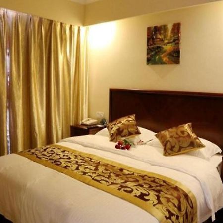 Greentree Inn Suzhou Industrial Zone Yangcheng Lake Weiting Mong Kok Express Hotel Екстер'єр фото