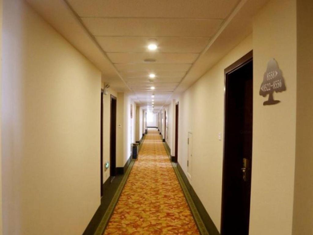 Greentree Inn Suzhou Industrial Zone Yangcheng Lake Weiting Mong Kok Express Hotel Екстер'єр фото