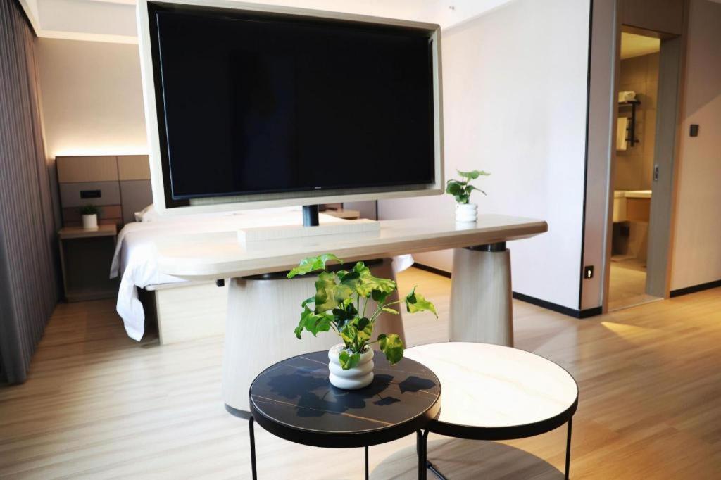 Greentree Inn Suzhou Industrial Zone Yangcheng Lake Weiting Mong Kok Express Hotel Екстер'єр фото