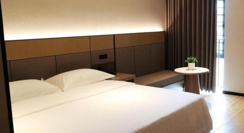 Greentree Inn Suzhou Industrial Zone Yangcheng Lake Weiting Mong Kok Express Hotel Екстер'єр фото