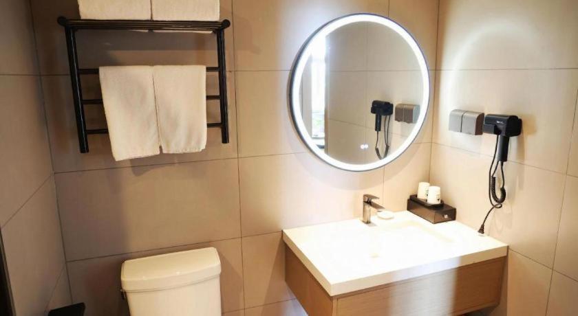 Greentree Inn Suzhou Industrial Zone Yangcheng Lake Weiting Mong Kok Express Hotel Екстер'єр фото
