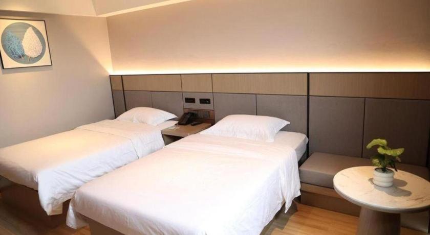 Greentree Inn Suzhou Industrial Zone Yangcheng Lake Weiting Mong Kok Express Hotel Екстер'єр фото